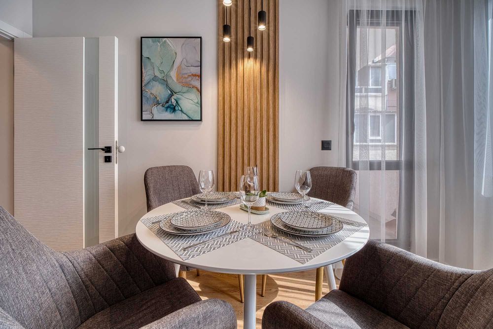 Нощувки Варна - Луксозен апартамент до центъра на града