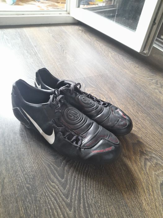 Футболни обувки Nike T90 номер 47.5