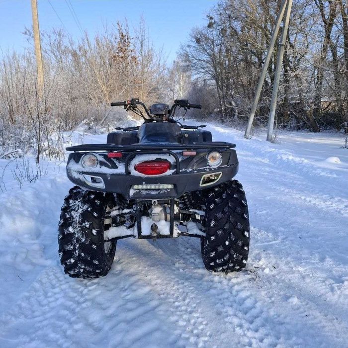 Продам квадроцикл 650 кубов