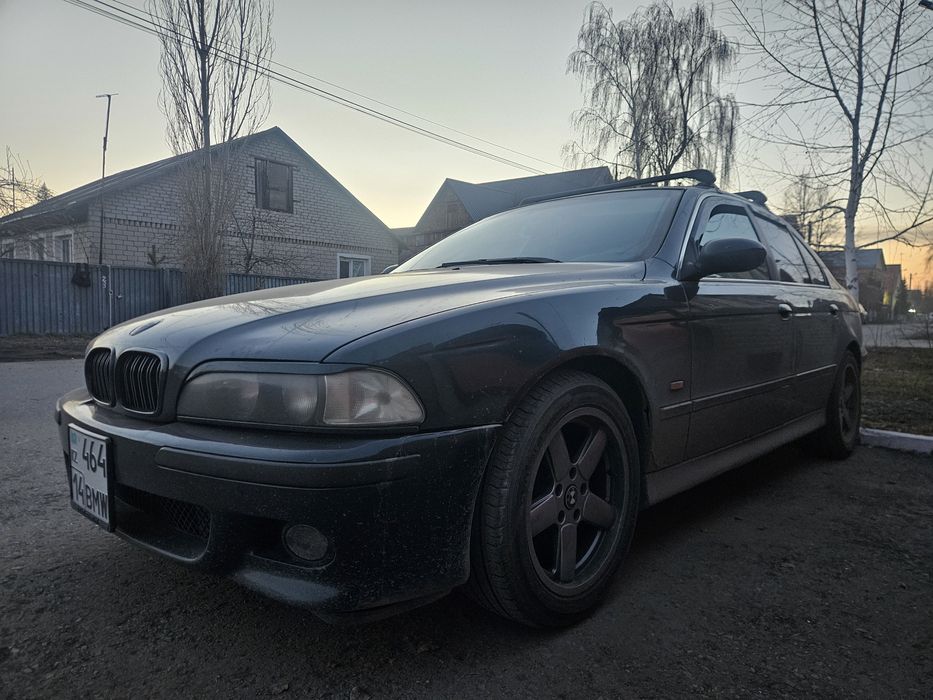 Продам бмв е39 в хорошем состоянии
