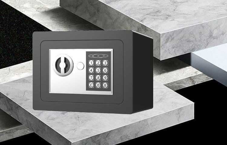 ОПТОМ доступны сейфы всех размеров — от мини до промышленных моделей