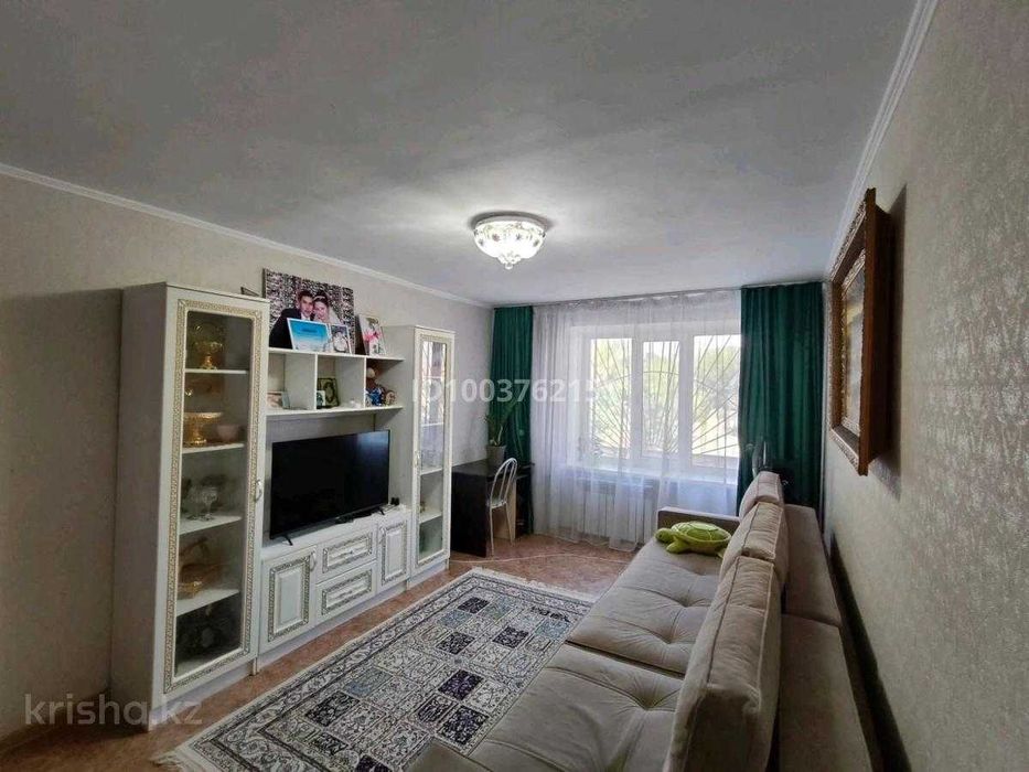 Продается 2х ком, 2 мкр Аида Империя