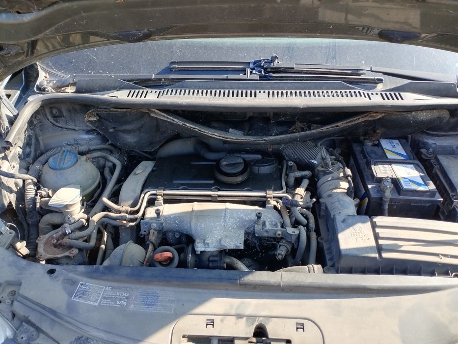 Injector egr far jante rulou volant caseta cutie carlig touran 2.0 azv