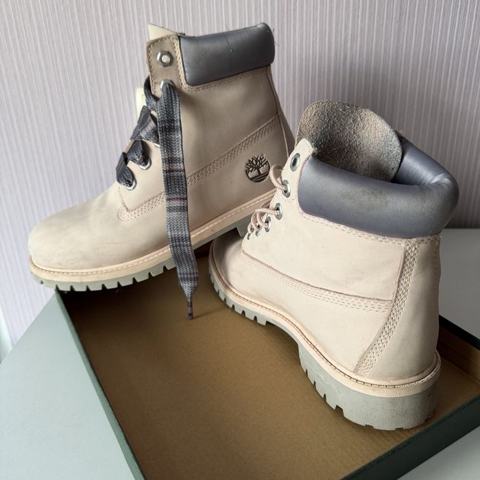Боти Timberland с два вида връзки