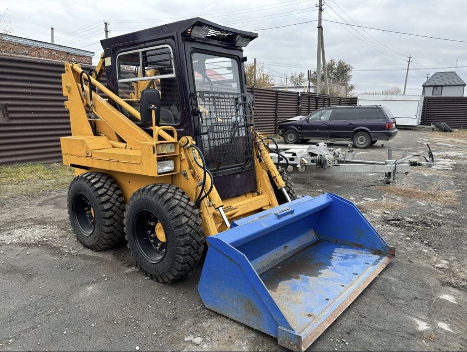 Продам мини погрузчик бобкат мксм 800Н