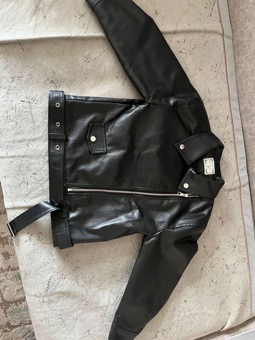 ПродамКожаную куртку