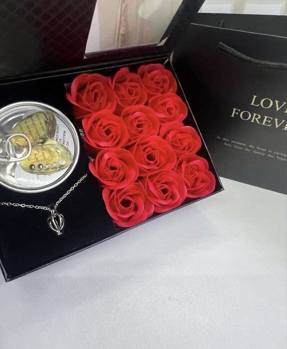 жемчуг в ракушке