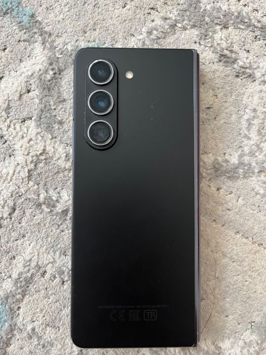 Samsung fold 5 512 gb минус ттолко питно