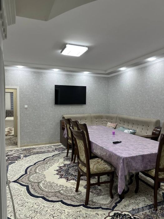 Продается своя квартира, 3 комнатная, 1-этаж.