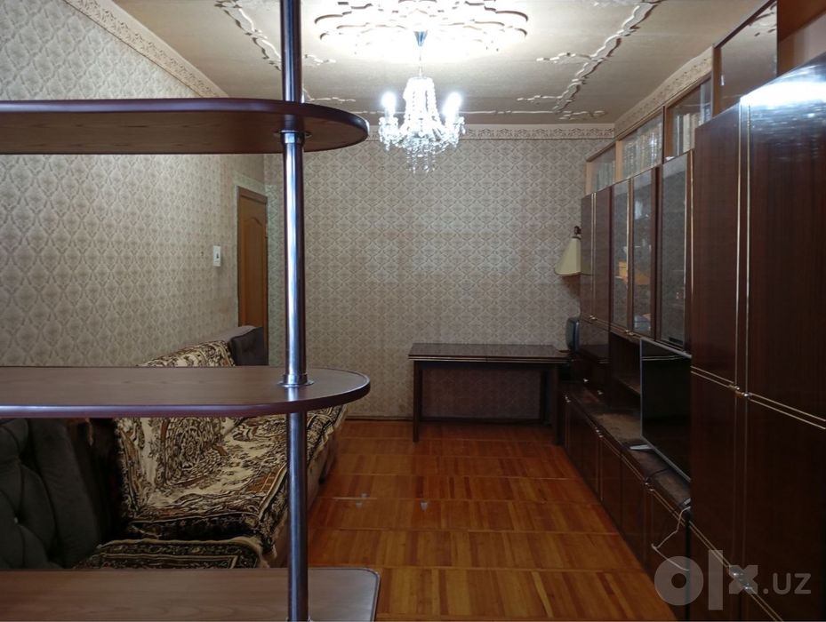 Юнусабад 18 2/2/4 своя