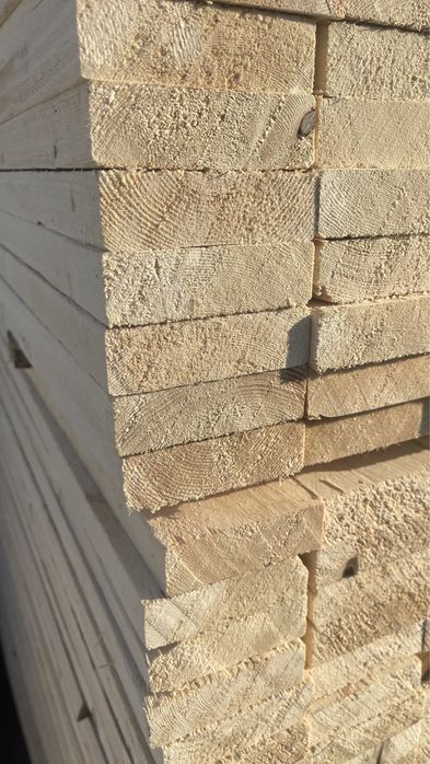 Sosna Taxta brus reyka les uchun taxtalar