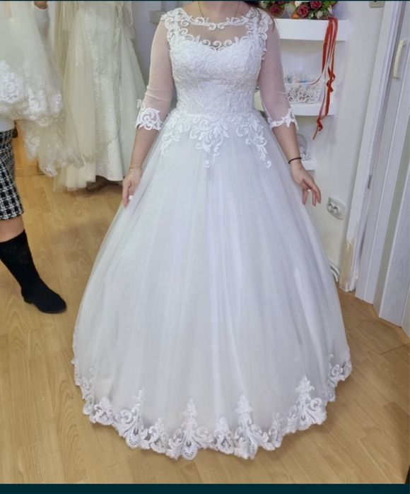 Vând rochie de mireasă urgent!!!