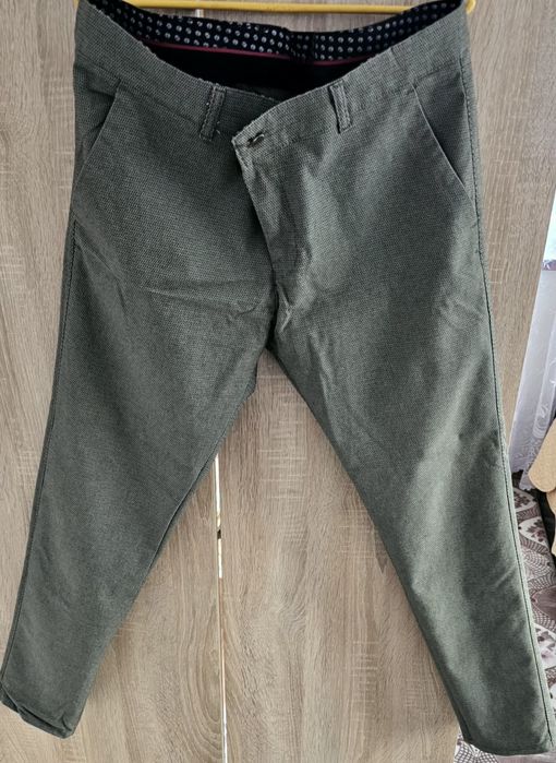 Различни модели дънки