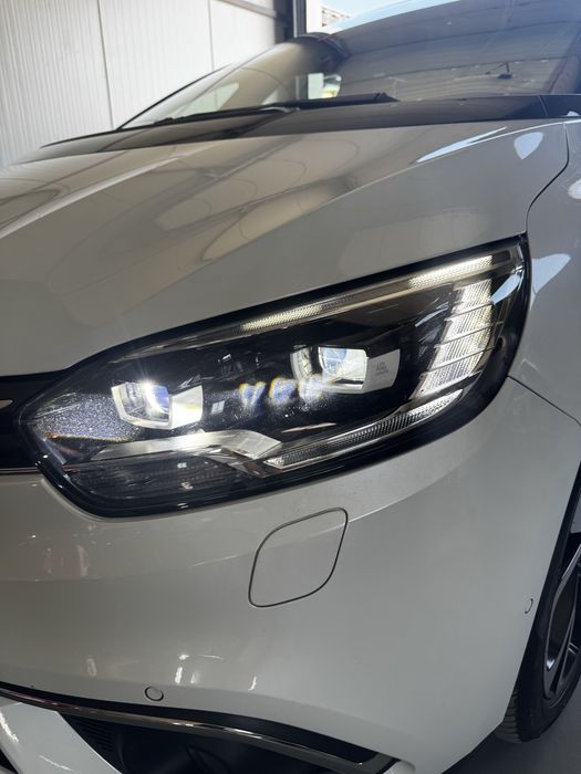 Renault grand scenic BOSE edition