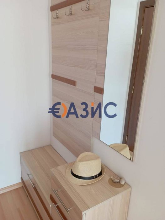 Продава се Тристаен апартамент в к.к. Слънчев бряг - 70 кв.м за 540 €/кв.м - Снимка #4