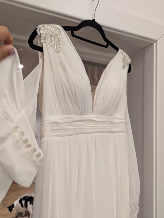 Rochie mireasa noua, Andre Nicolas (Nu Natalia Vasiliev, Rhea Costa)