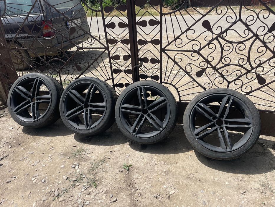 Vând jante aliaj R18 care prezintă urme de uzură,nefiind sparte/sudate