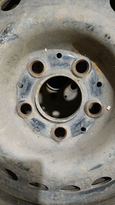 Продам 3 диска с резиной