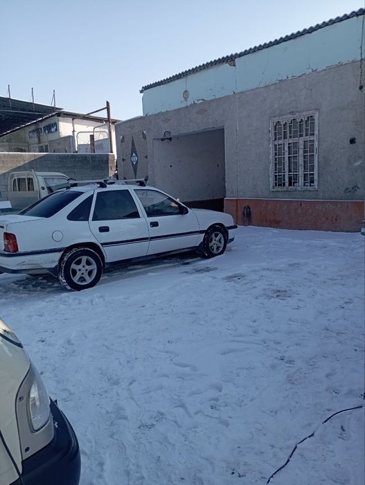 Opel Vectira sotiladi