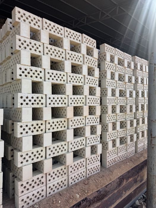 Pishgan g‘isht (M150) - Пишган ғишт (M150) - Обожжённый кирпич (M150)