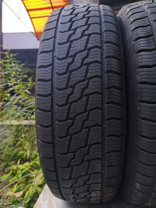 205 70 R15 Пара 2шт.  Шины