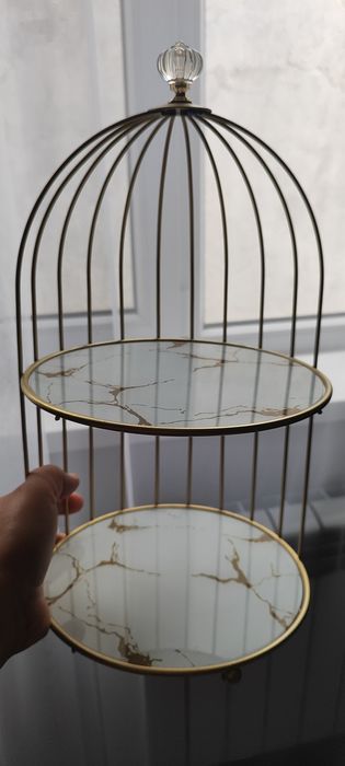 Декоративная полка-подставка