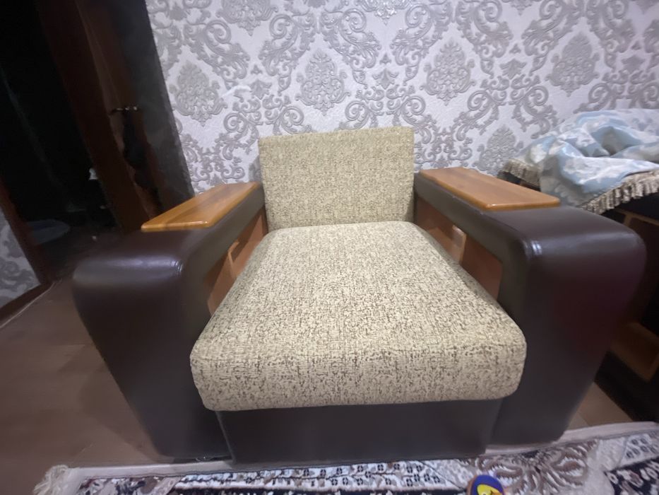 Продам тройку