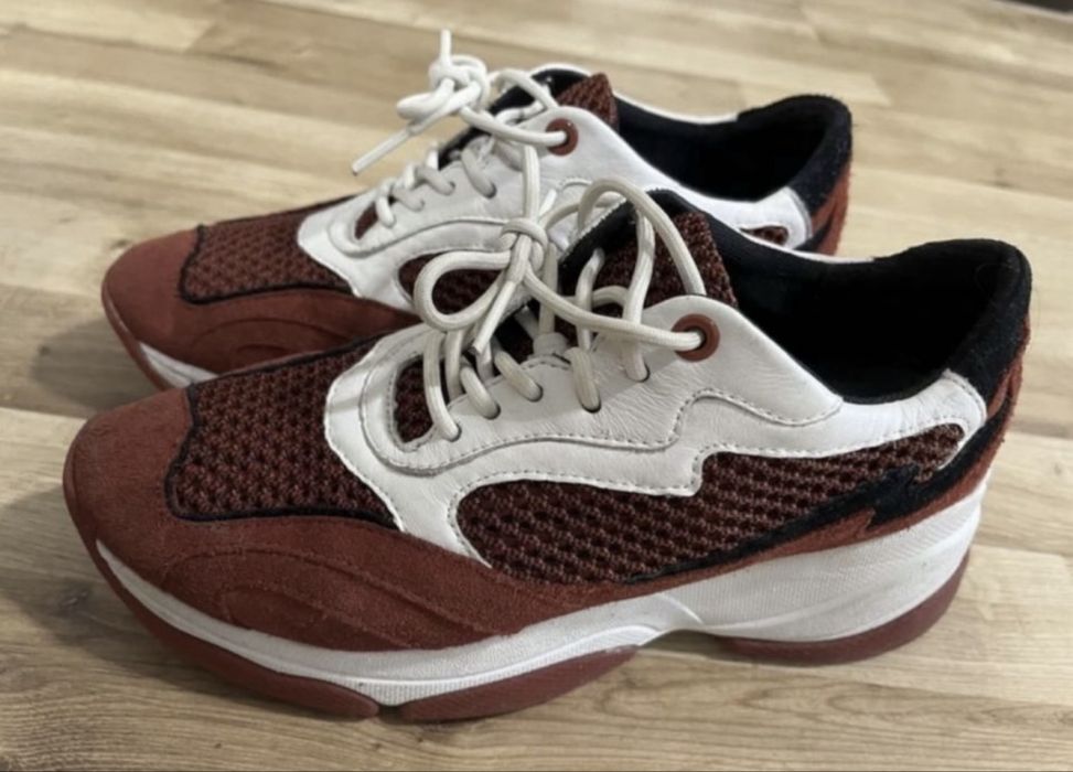 Pantofi sport piele rosu 37