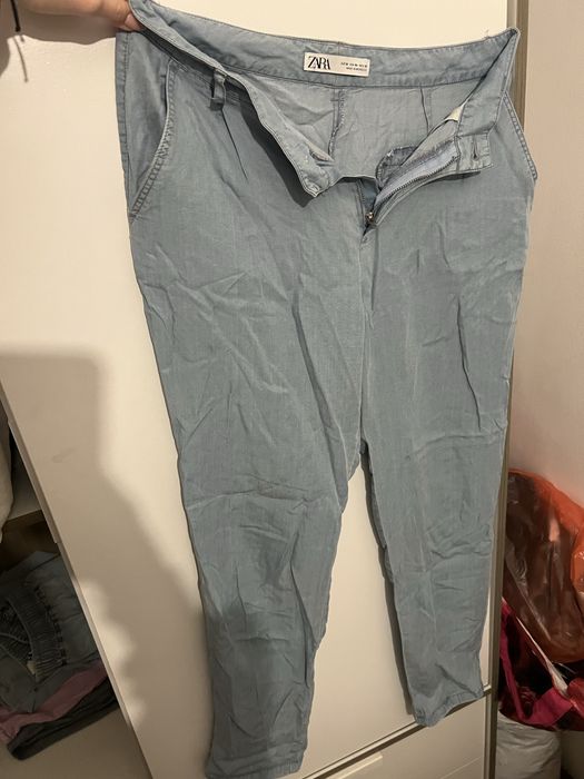 Дънки и панталони между S и М