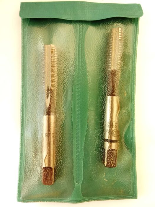 Нови, Неразпечатвани метчици М8