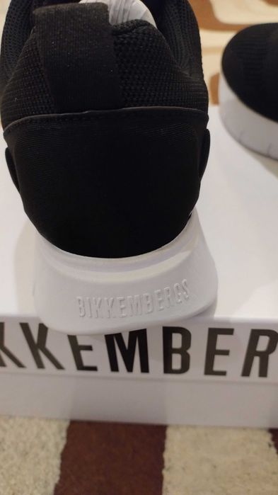Нови обувки Bikkembergs