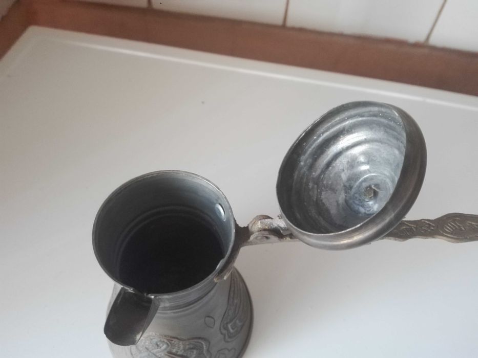 Медно джезве ,  DVD и лот фонокарти на Бул Фон.