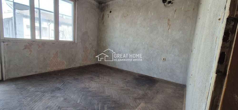 Продава се Многостаен апартамент в Търговище, Център - 132 кв.м за 599 €/кв.м - Снимка #5