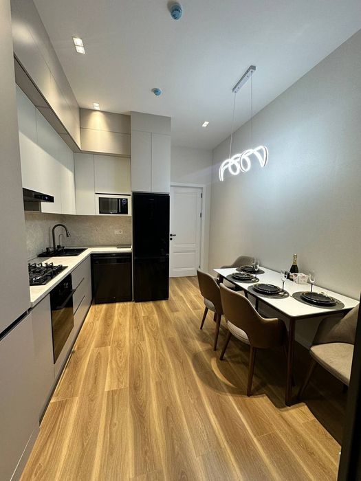 Продаётся однокомнатная ЖК Botanica Saroyi. BI GROUP