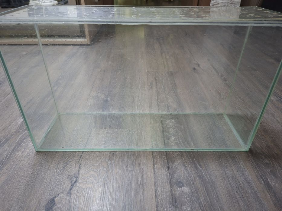 Продам аквариум 20 литров