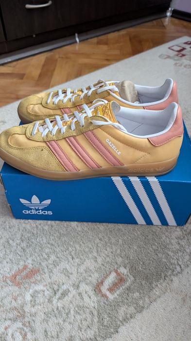 Сникърси ADIDAS GAZELLE indoor