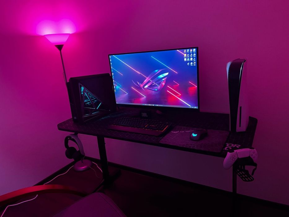 Sistem Gaming Asus ROG G21CN Huracan cu monitor si accesorii