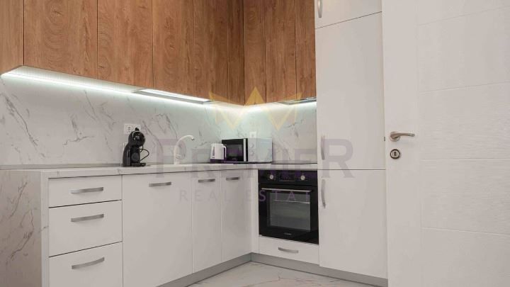 Продава се Двустаен апартамент в Бургас, Сарафово - 66 кв.м за 2713 €/кв.м - Снимка #12