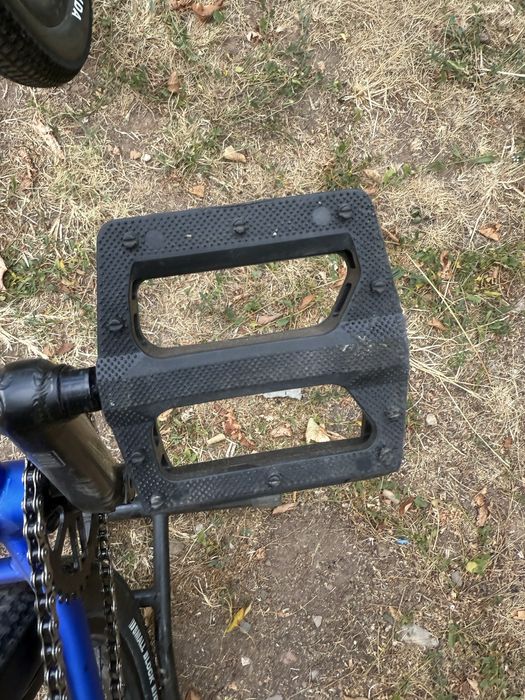 Алум. велосипед хидравл.спирачка dirt jump RADIO RBC.