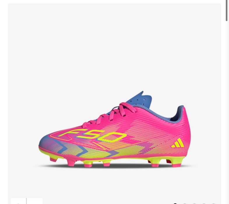 Детски футболни обувки nike adidas