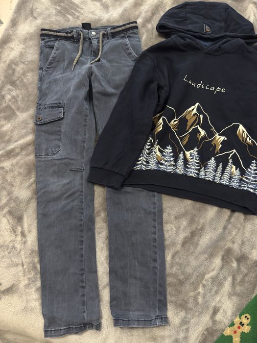 Блузка GUESS и дънки MAYORAL