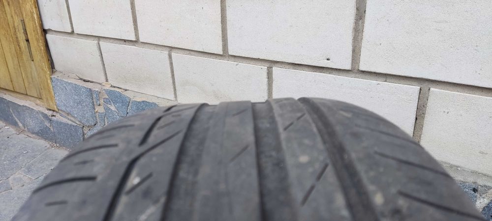 Bridgestone 215/55/16