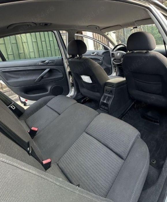 Skoda Superb berlina