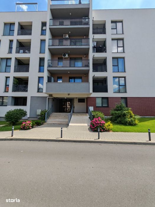 Apartament 2 camere, garaj, balcon - Buna Ziua