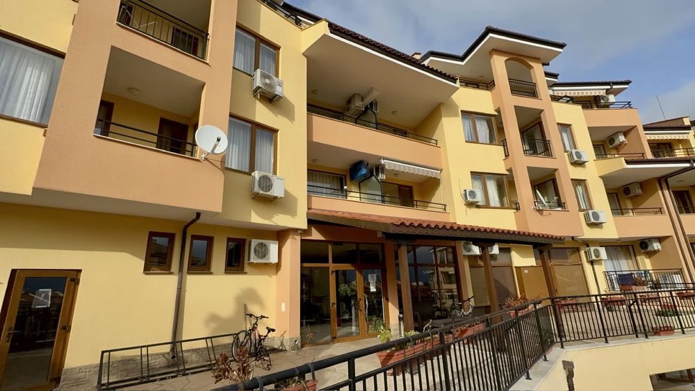 Продава се Двустаен апартамент в Свети Влас - 68 кв.м за 1442 €/кв.м - Снимка #1