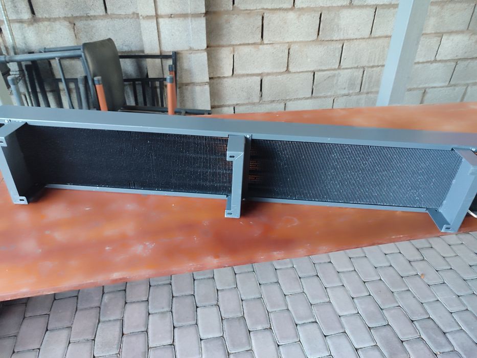 Конвектор напольный продам.