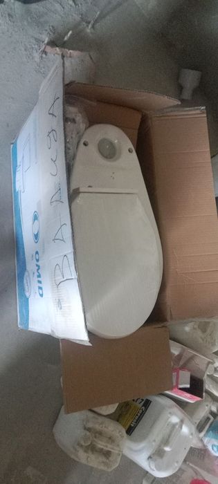 Продам унитаз и ванну
