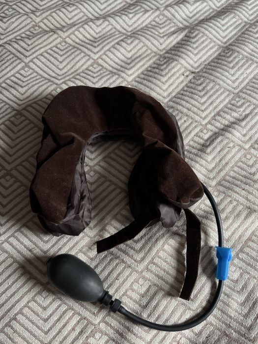 Воротник для шеи вытягивающий