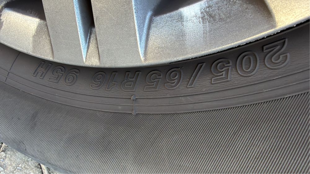 Покрышка 205/6516