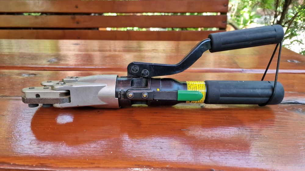 Taietor cabluri hidraulic Stanley Dubuis CG25 nou / Cutter cabluri